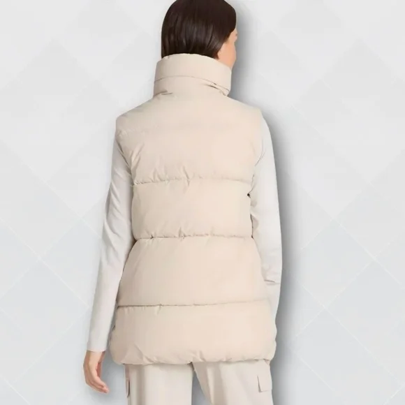All in Motion Women’s Long Puffer Vest • Off White - Picture 5 of 6